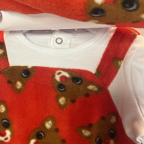 NEW RUDOLPH RED NOSED REINDEER 2 PIECE SET 6 MONTHS SUPER SOFT - Picture 9 of 12